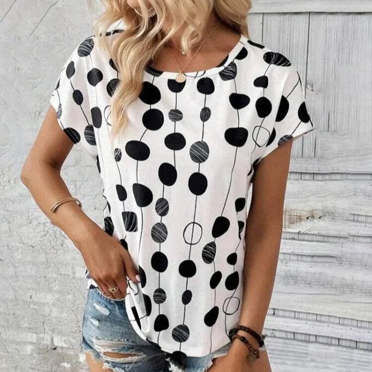 Dots Casual T-paita